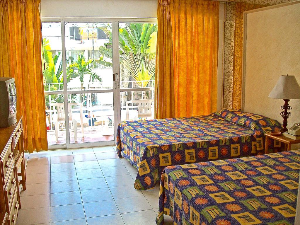 El Tropicano Acapulco Esterno foto