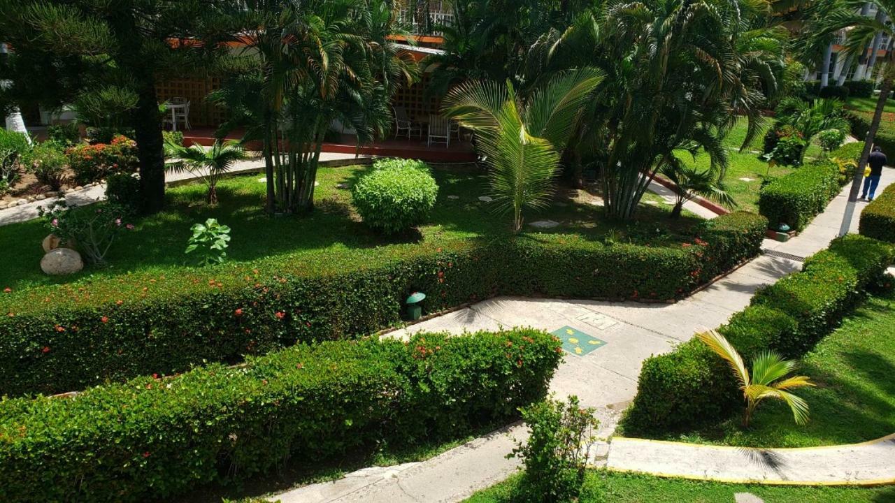 El Tropicano Acapulco Esterno foto